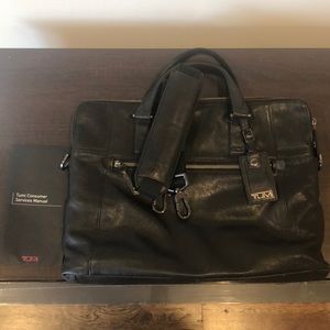 Tumi Black leather double zip laptop bag briefcase